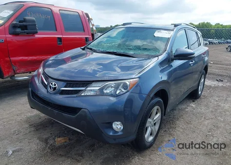 2014 Toyota Rav4 Xle z USA, uszkodzony, nr VIN 2T3RFREVXEW175762